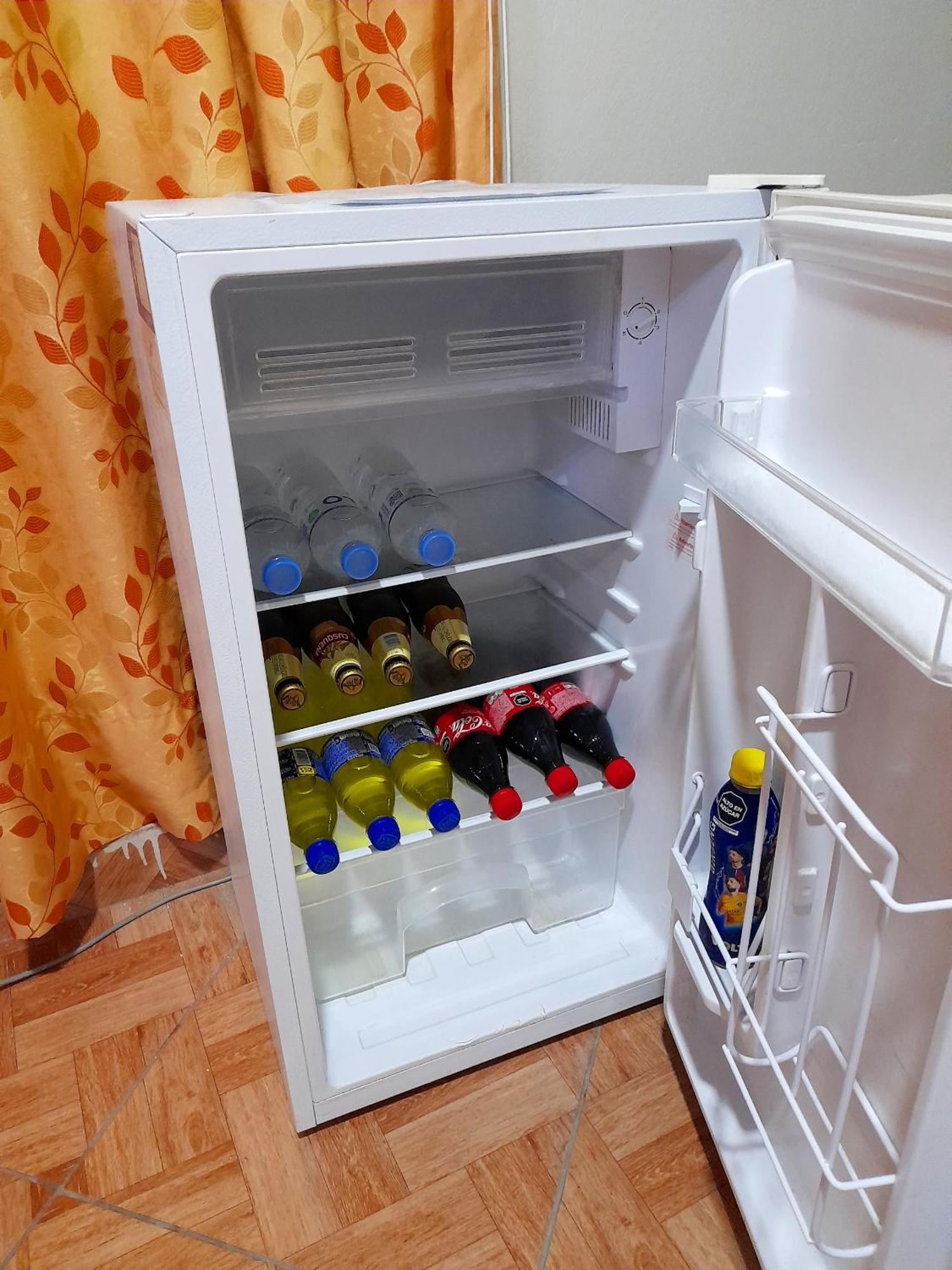 Готель Travel House Іка Екстер'єр фото